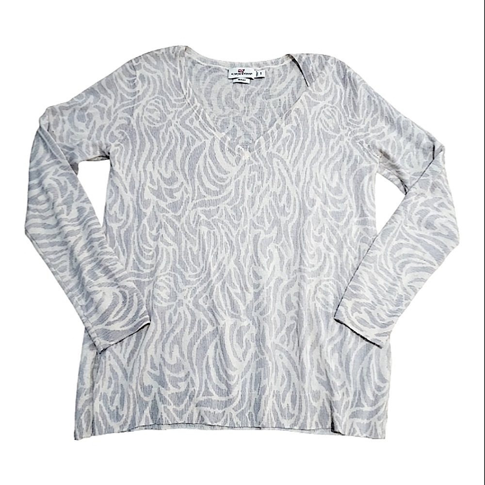 Vineyard Vines Superfine Merino Wool Animal Print V-Neck Sweater, size S